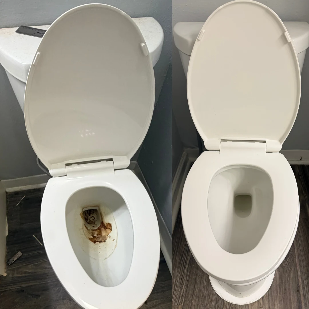 Toilet before cleaning on the left and after cleaning on the right — Move-Out Cleaning in League City, TX